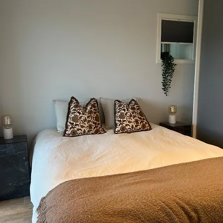 Fin Leilighet Med Parkering! Bergen Exterior photo