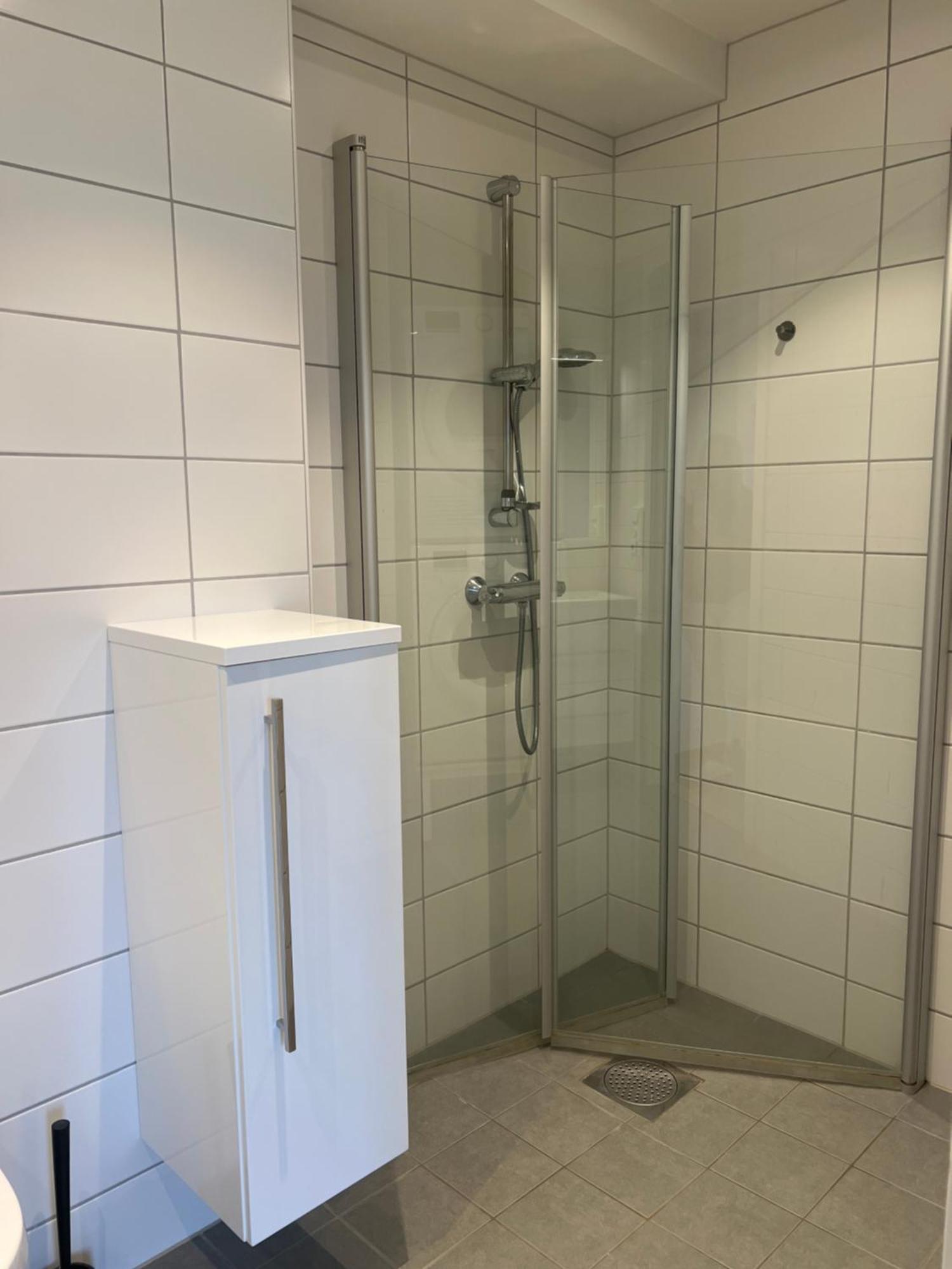 Apartment Fin Leilighet Med Parkering!